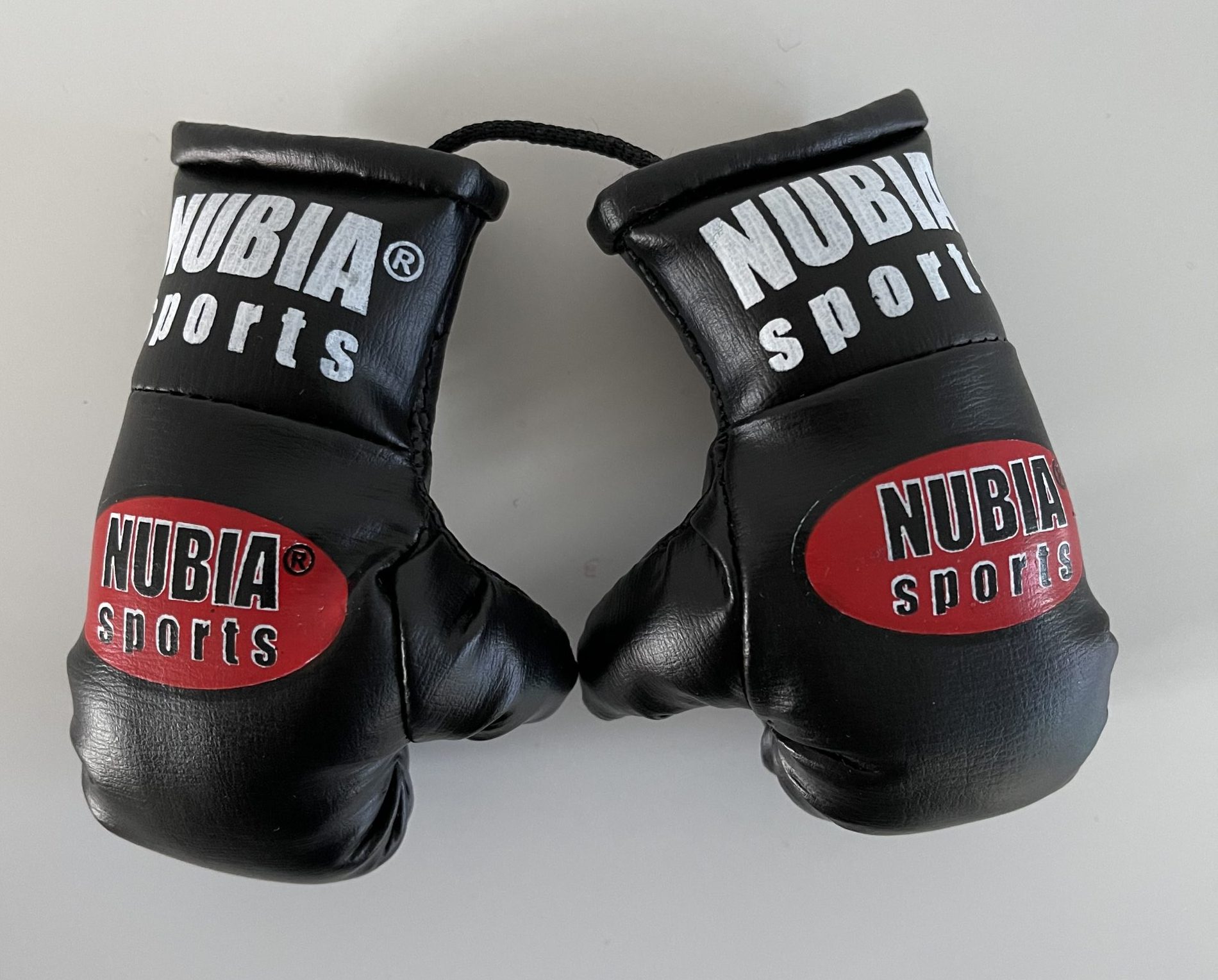 b8c6793f-6258-400f-8963-db94ce8b9192